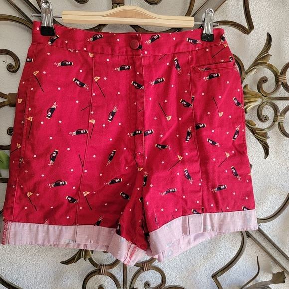 Vintage Liz Golf Short - Picture 1 of 5